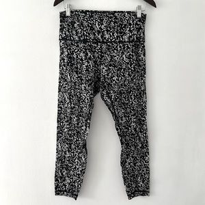 Lululemon Align 25” Inseam - size 10